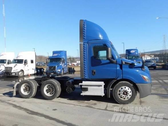 Freightliner CASCADIA 116 وحدات الجر