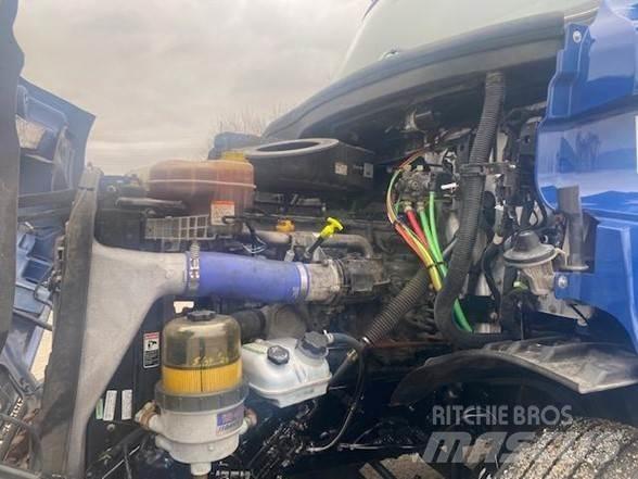 Freightliner CASCADIA 116 وحدات الجر