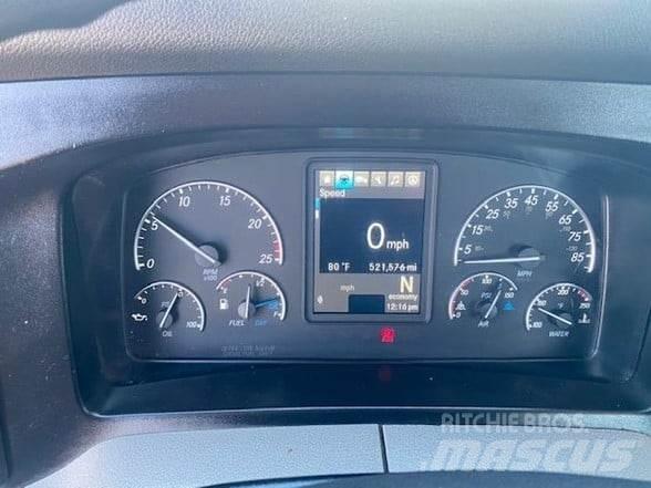Freightliner CASCADIA 116 وحدات الجر