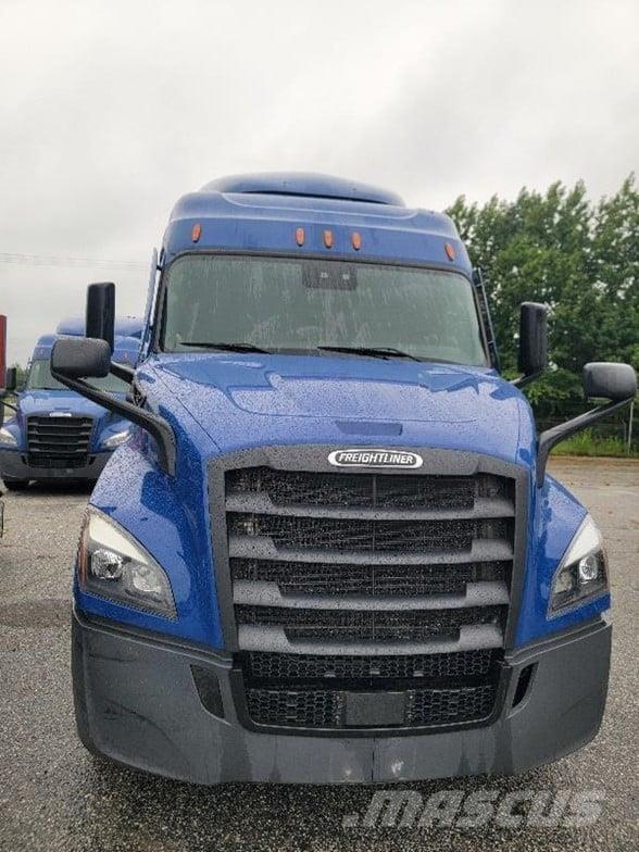 Freightliner CASCADIA 116 وحدات الجر