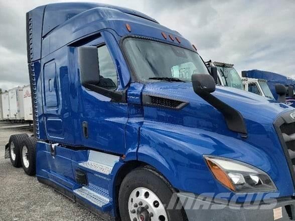 Freightliner CASCADIA 116 وحدات الجر