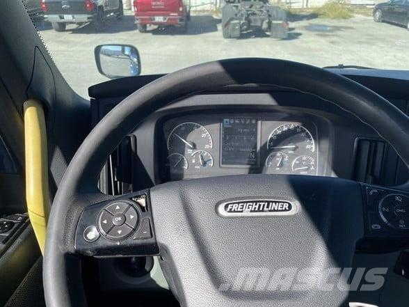 Freightliner CASCADIA 116 وحدات الجر