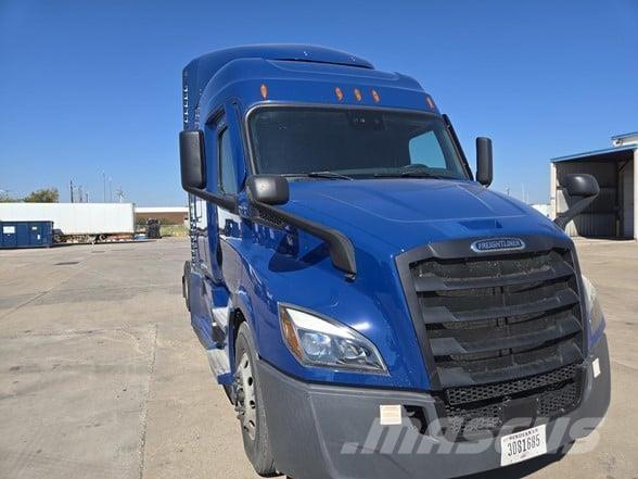 Freightliner CASCADIA 116 وحدات الجر