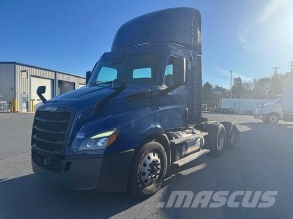 Freightliner CASCADIA 116 وحدات الجر