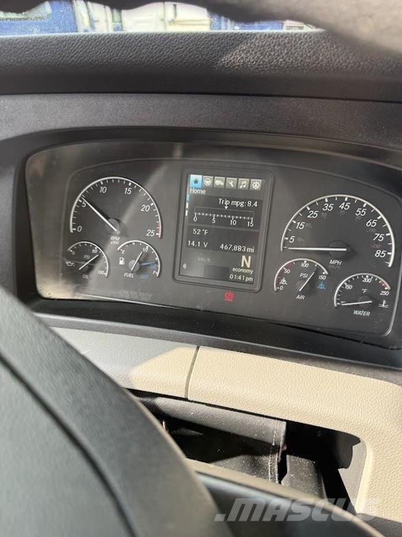 Freightliner CASCADIA 116 وحدات الجر