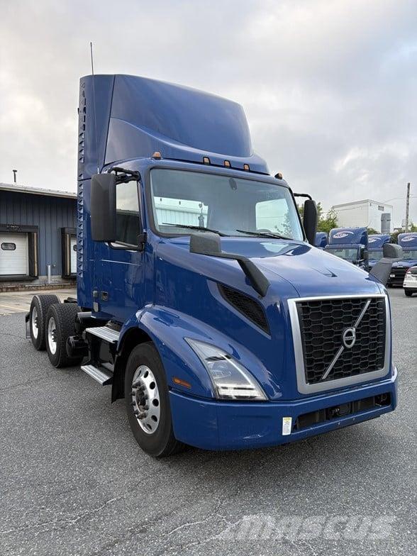 Volvo VNR64T300 وحدات الجر