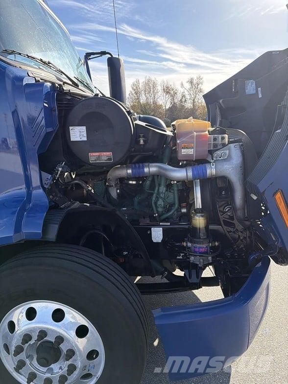 Volvo VNR64T300 وحدات الجر