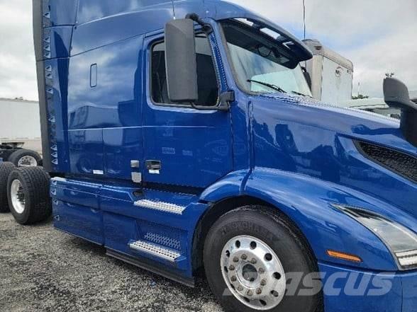 Volvo VNR64T640 وحدات الجر