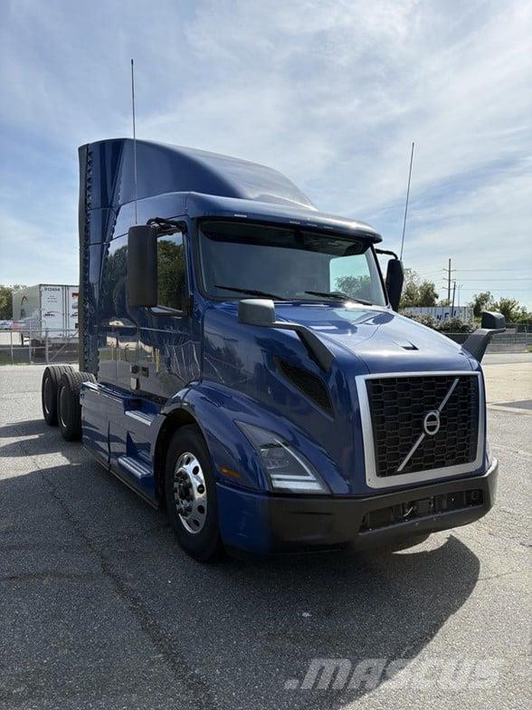 Volvo VNR64T640 وحدات الجر