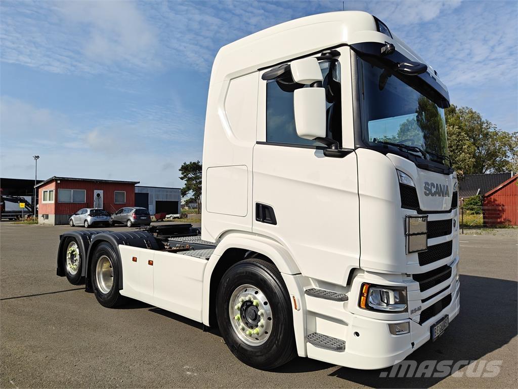 Scania R540 وحدات الجر