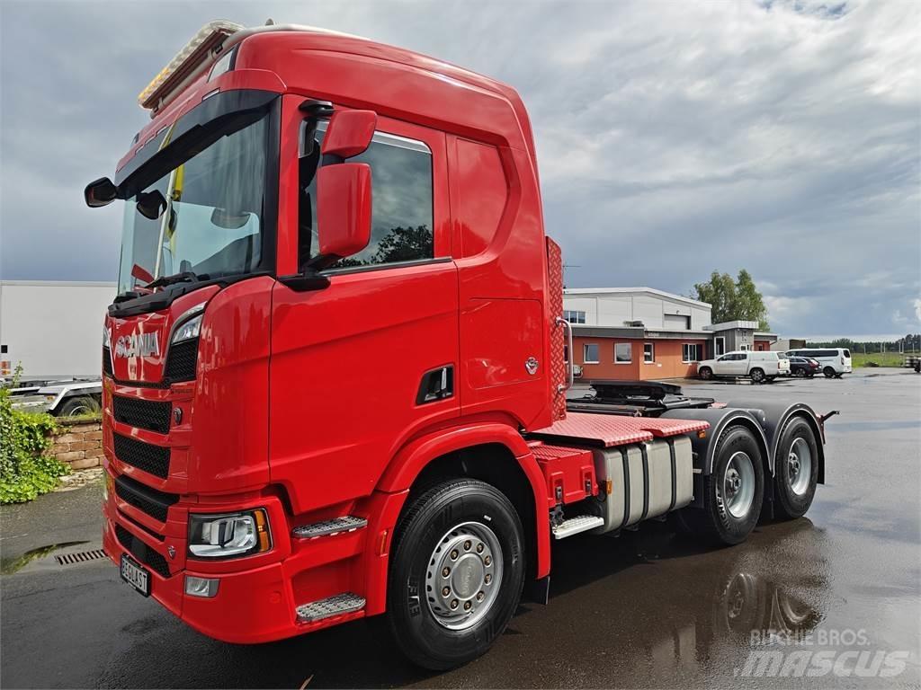 Scania R580 وحدات الجر