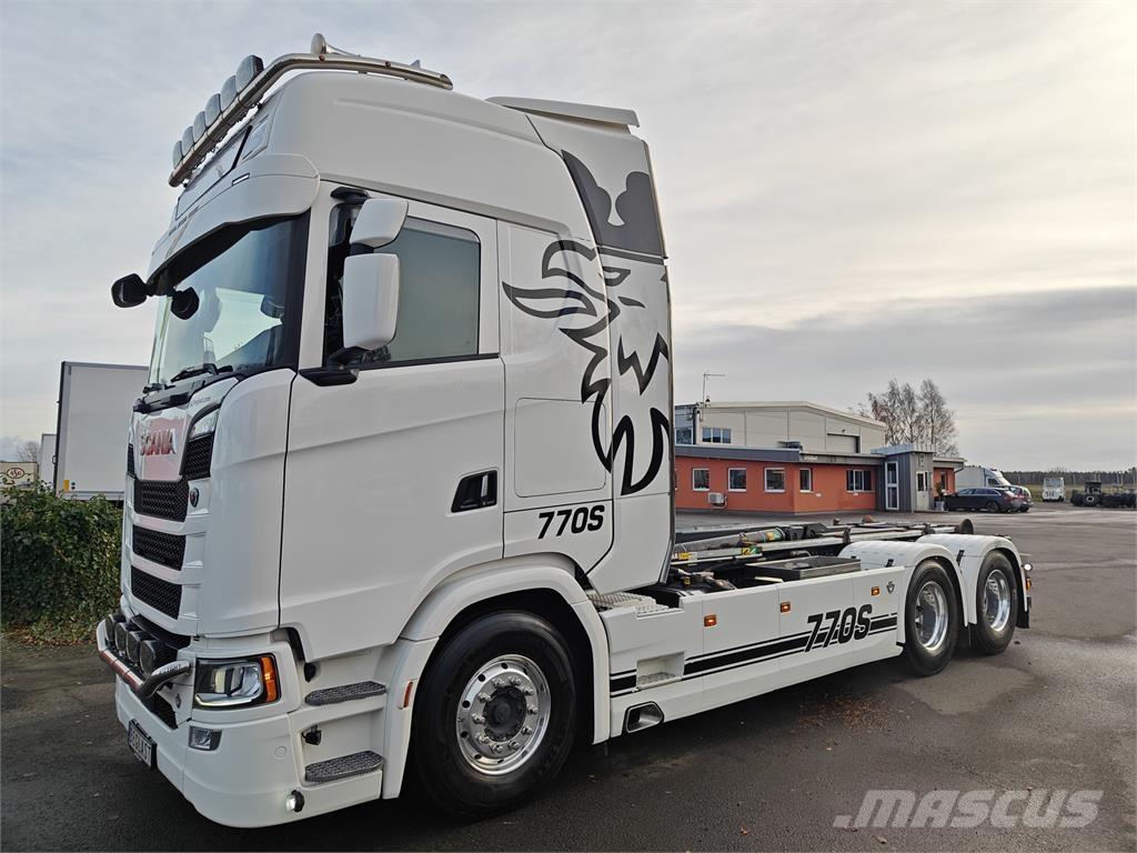 Scania S770 شاحنات الرافعات الخطافية