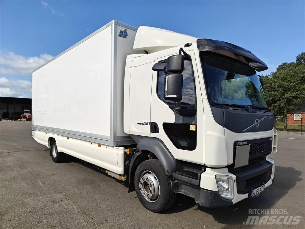 Volvo FL250 شاحنات ذات هيكل صندوقي