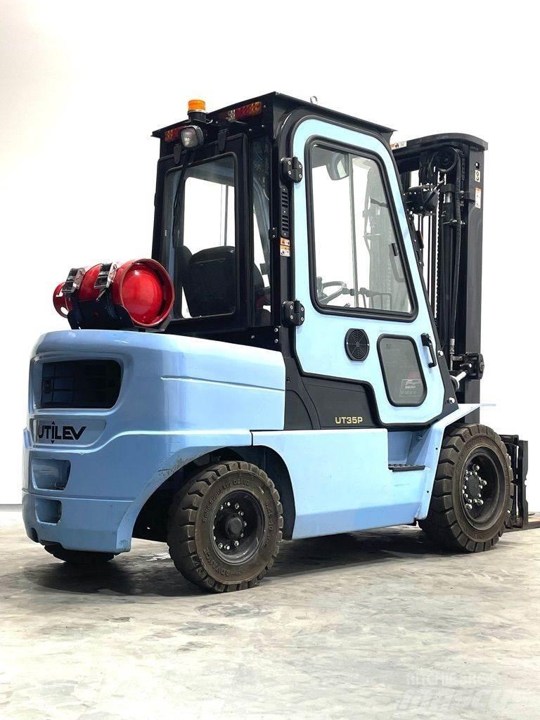 Hyster UT35P شاحنات LPG