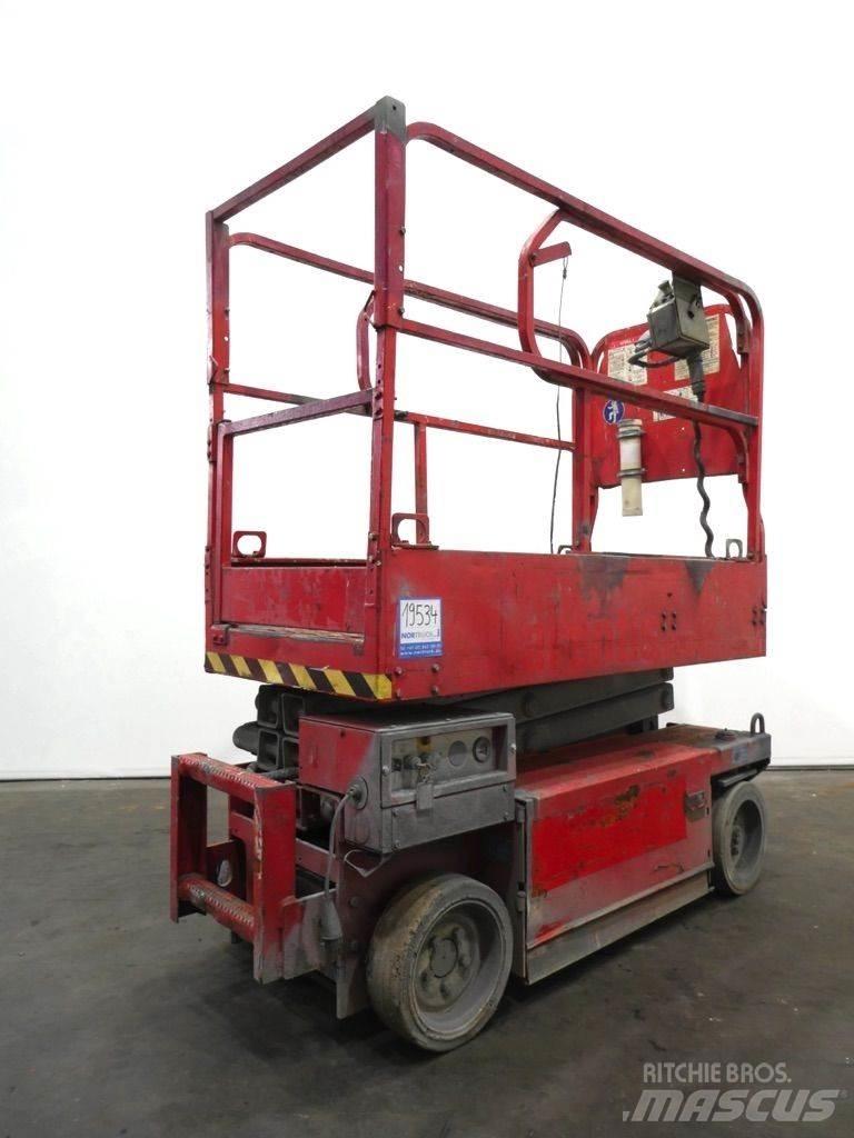 JLG 1532 ES رافعات مقصية الشكل