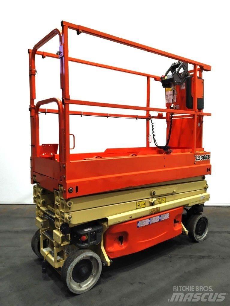 JLG 1930 ES رافعات مقصية الشكل