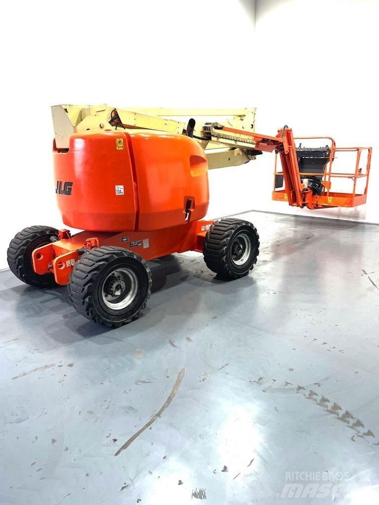 JLG 450AJ رافعات سلة مفصلية