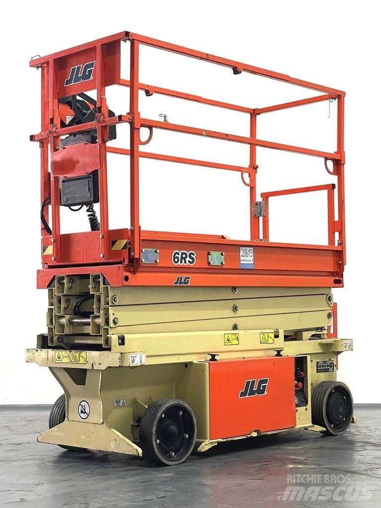 JLG 6RS رافعات مقصية الشكل