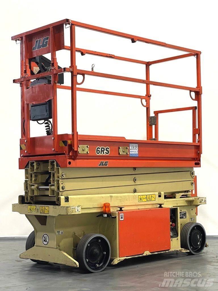 JLG 6RS رافعات مقصية الشكل