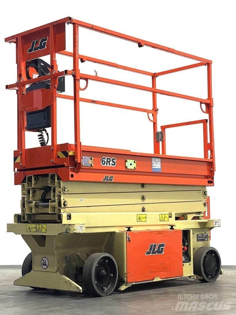 JLG 6RS رافعات مقصية الشكل