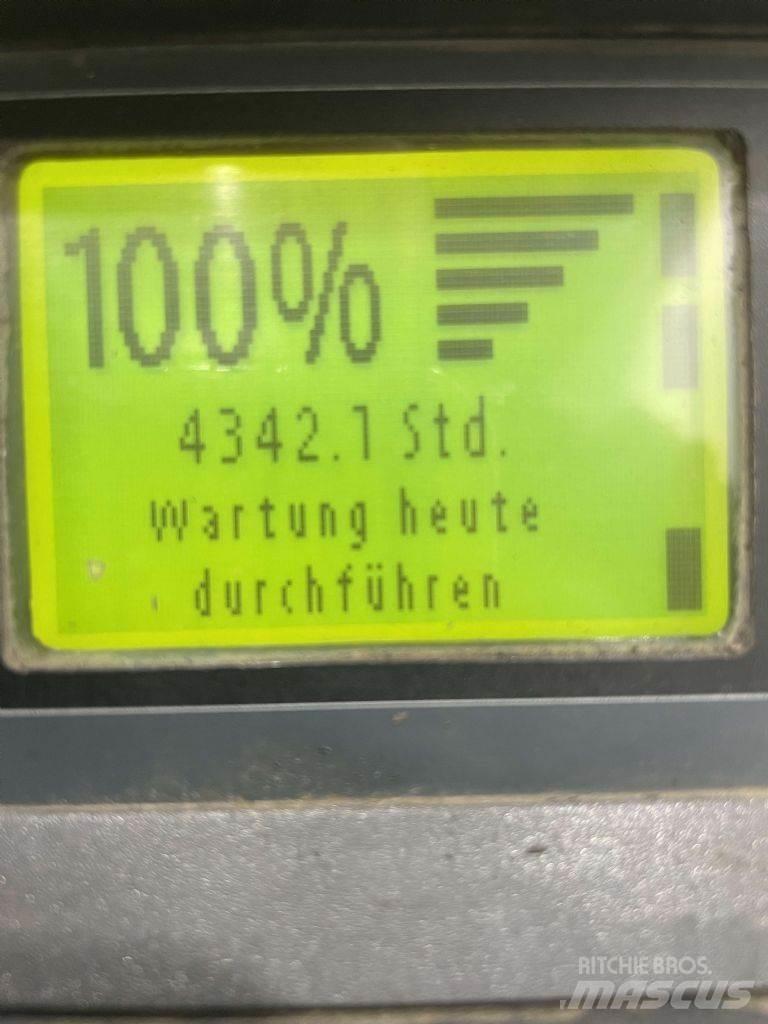 Linde D12AP-133 معدات التكديس الجوالة