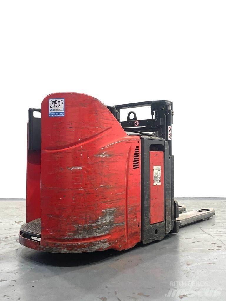 Linde D12HPSP-133 معدات التكديس الجوالة