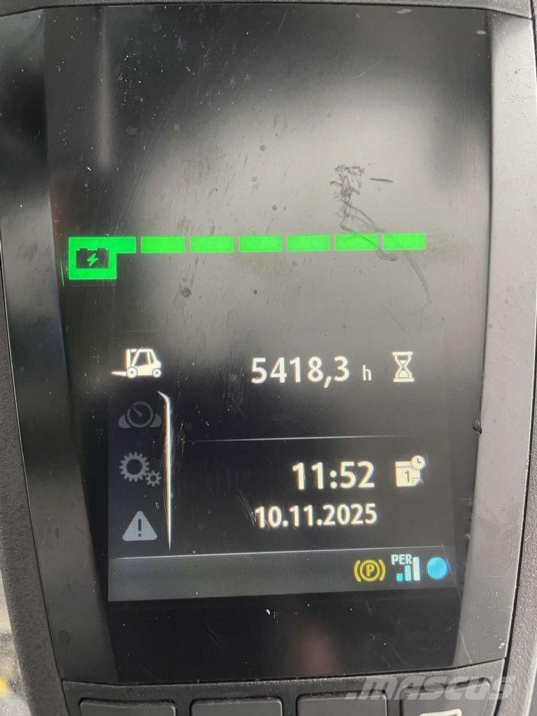 Linde E12-02-386 شاحنات ذات رافعات شوكية تعمل بالكهرباء