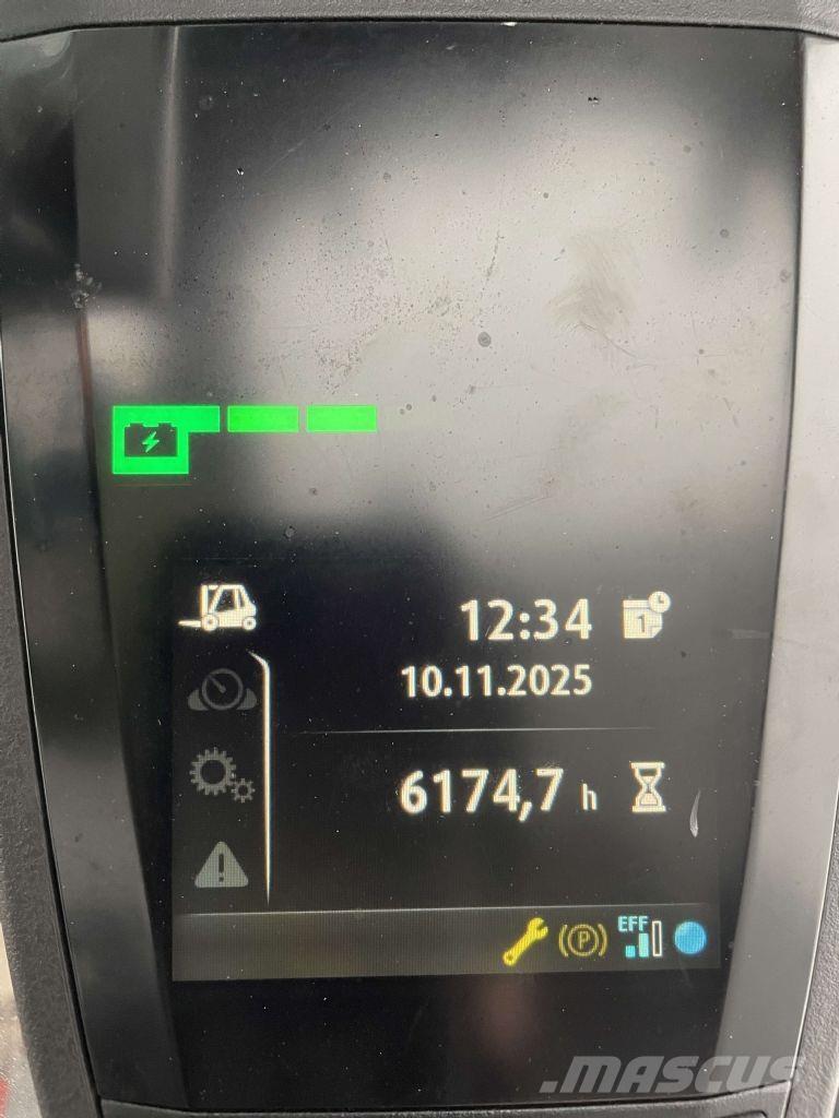 Linde E12-02-386 شاحنات ذات رافعات شوكية تعمل بالكهرباء