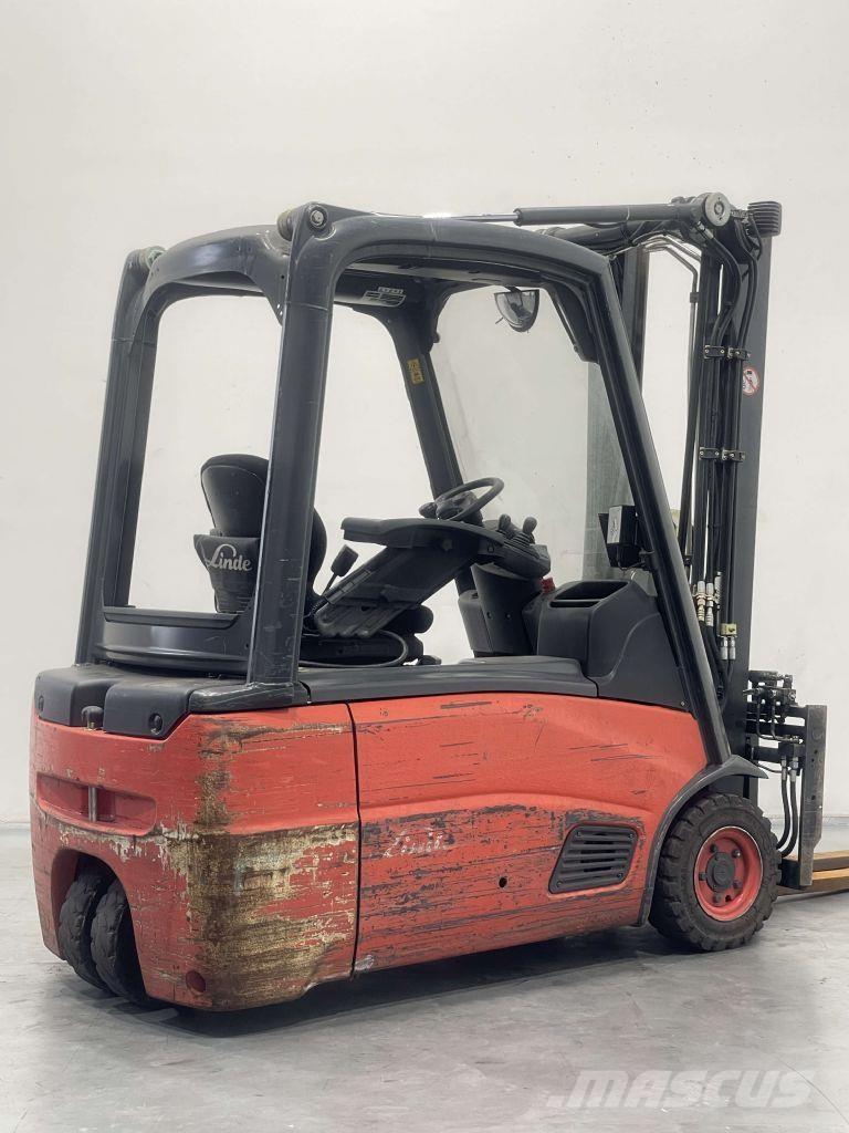 Linde E16L-01-386 شاحنات ذات رافعات شوكية تعمل بالكهرباء