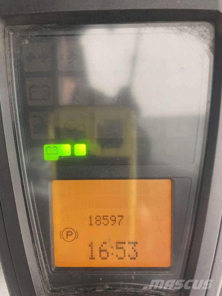 Linde E16L-02-386 شاحنات ذات رافعات شوكية تعمل بالكهرباء