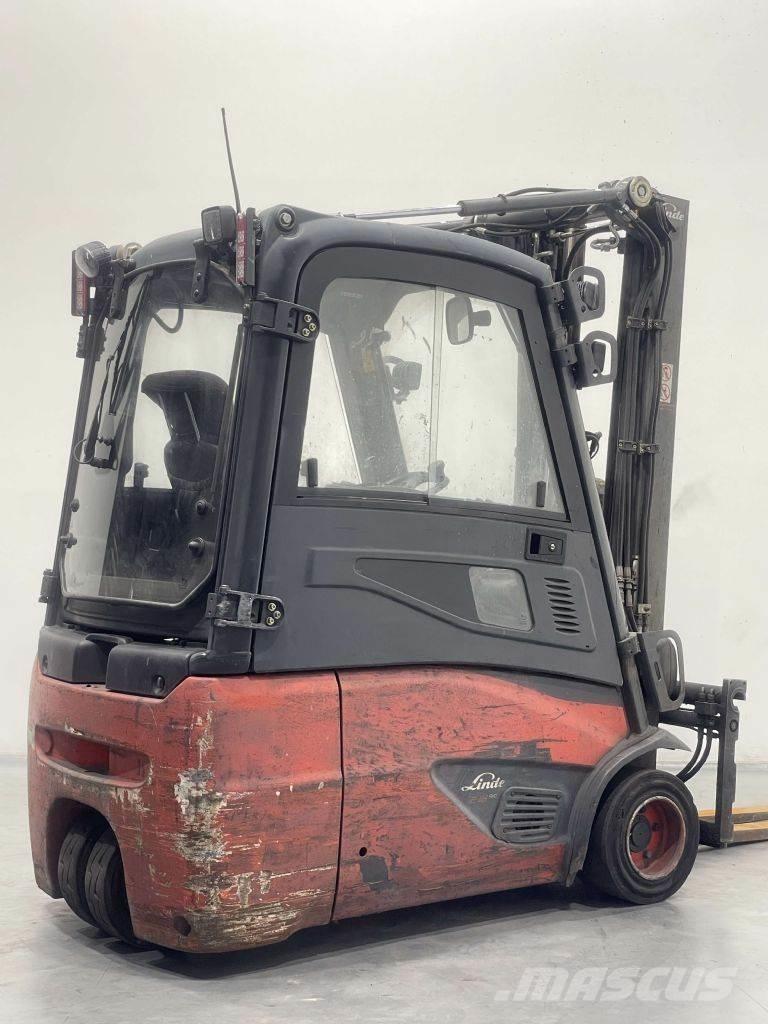 Linde E18-386 شاحنات ذات رافعات شوكية تعمل بالكهرباء