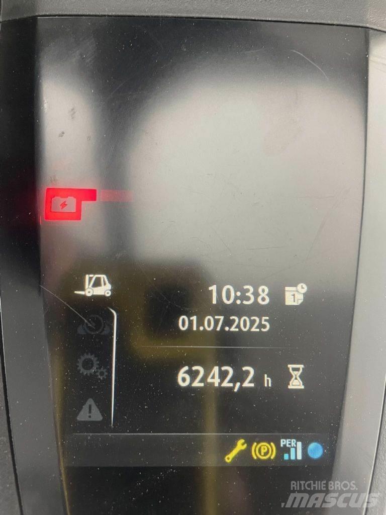 Linde E18L-02-386 شاحنات ذات رافعات شوكية تعمل بالكهرباء