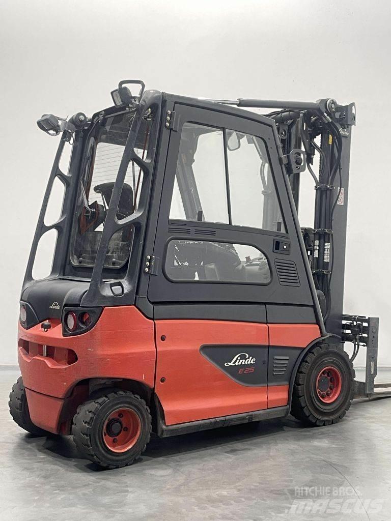 Linde E25-01-387 شاحنات ذات رافعات شوكية تعمل بالكهرباء
