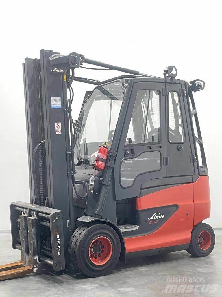 Linde E30H-01/600-387 شاحنات ذات رافعات شوكية تعمل بالكهرباء
