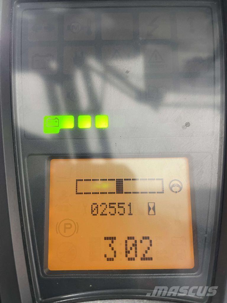 Linde E50HL-01-388 شاحنات ذات رافعات شوكية تعمل بالكهرباء