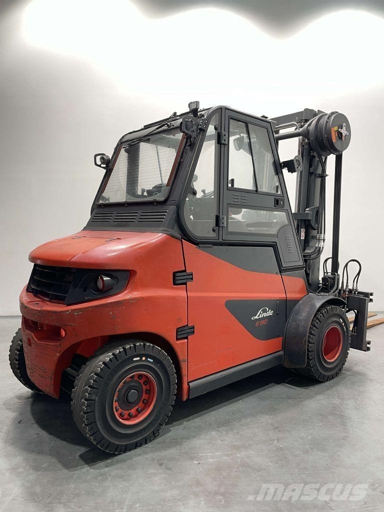 Linde E80-01-1279 شاحنات ذات رافعات شوكية تعمل بالكهرباء