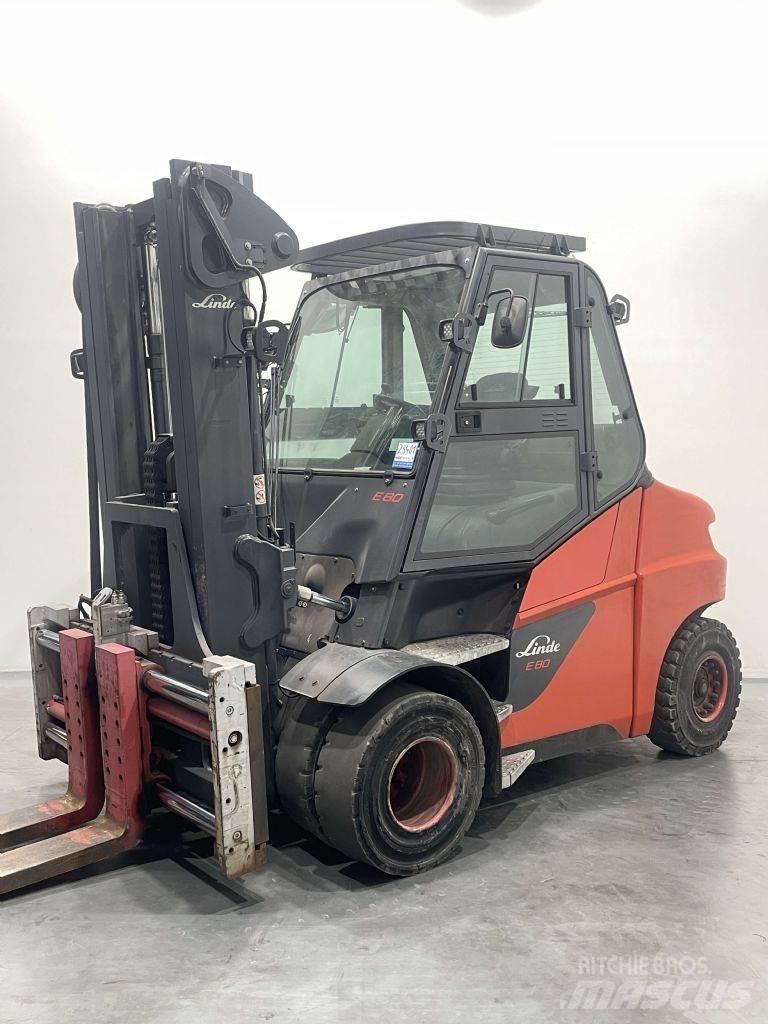 Linde E80-01/900-1279 شاحنات ذات رافعات شوكية تعمل بالكهرباء