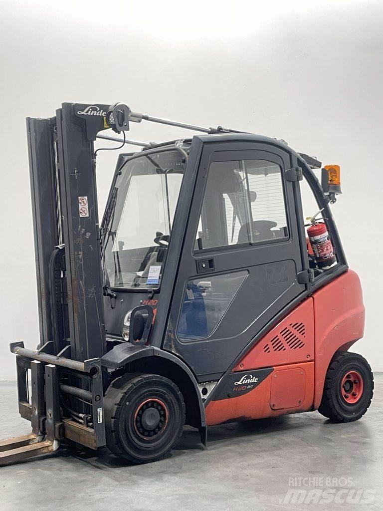 Linde H20D-02/600-392 شاحنات LPG