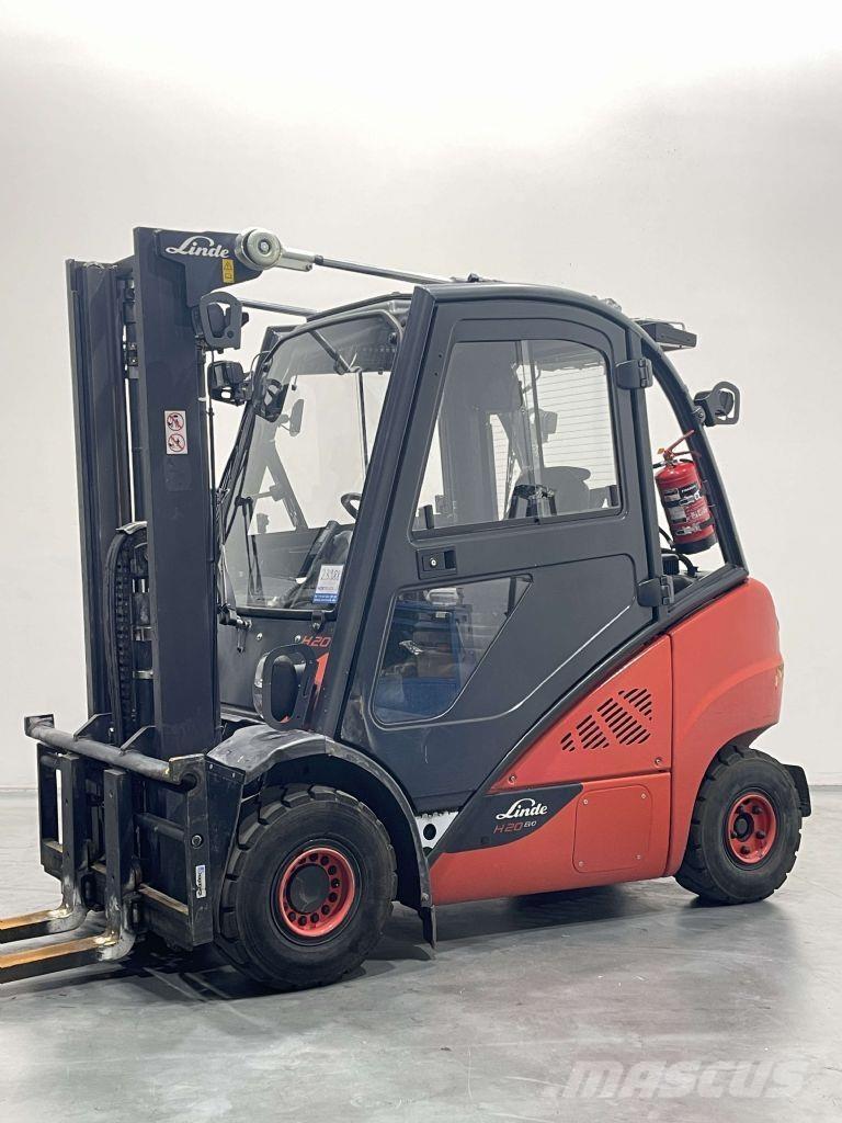 Linde H20D-02/600-392 شاحنات الديزل
