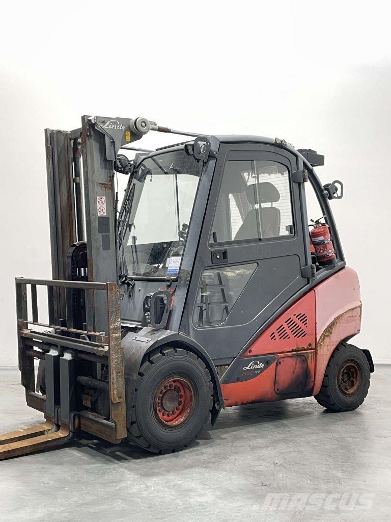 Linde H25D-02/600-393 شاحنات الديزل