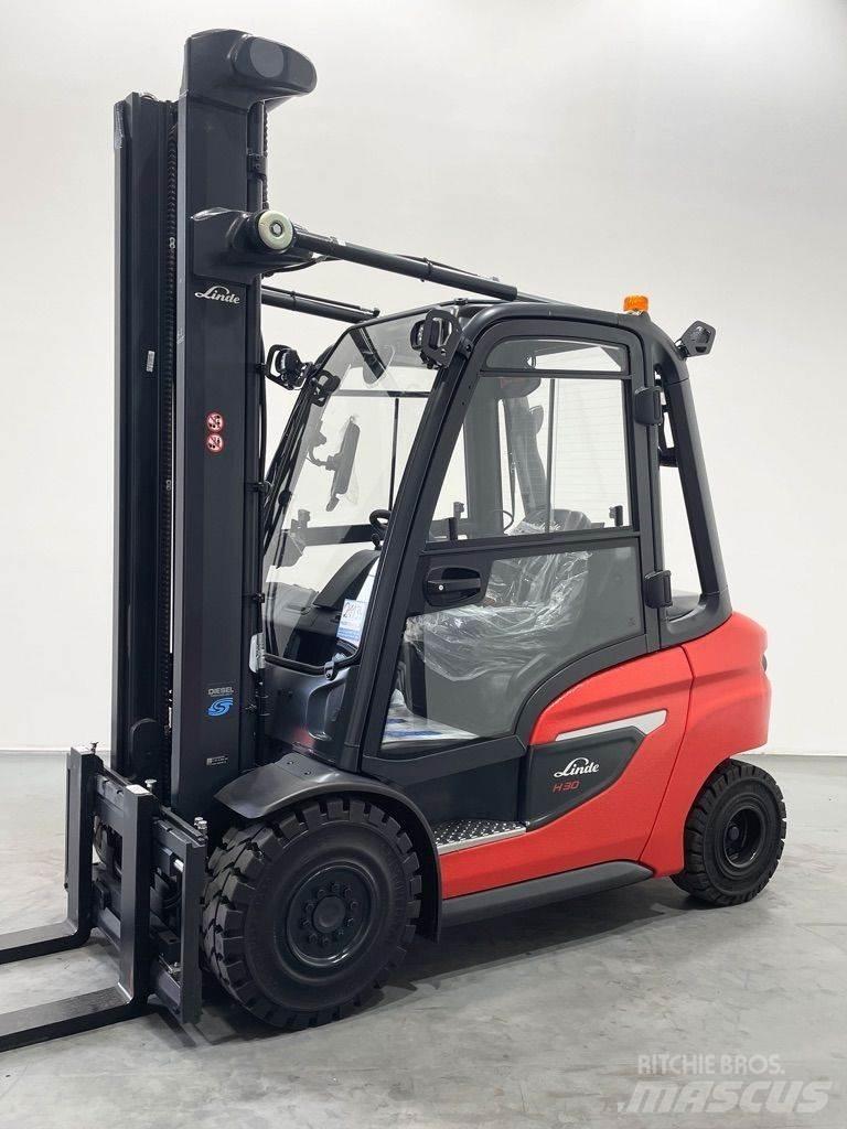 Linde H30D-1202 شاحنات الديزل