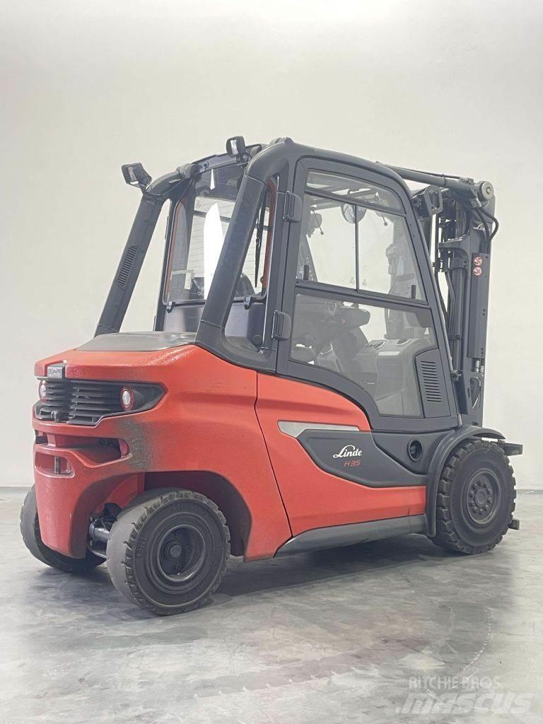 Linde H35D-01-1202 شاحنات الديزل