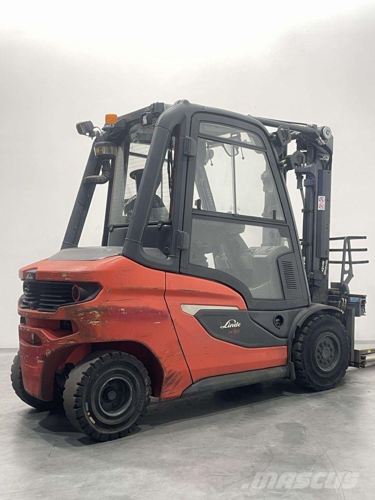 Linde H35D-01-1202 شاحنات الديزل