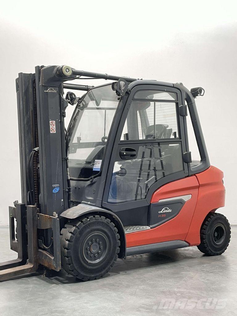 Linde H35D-01-1202 شاحنات الديزل