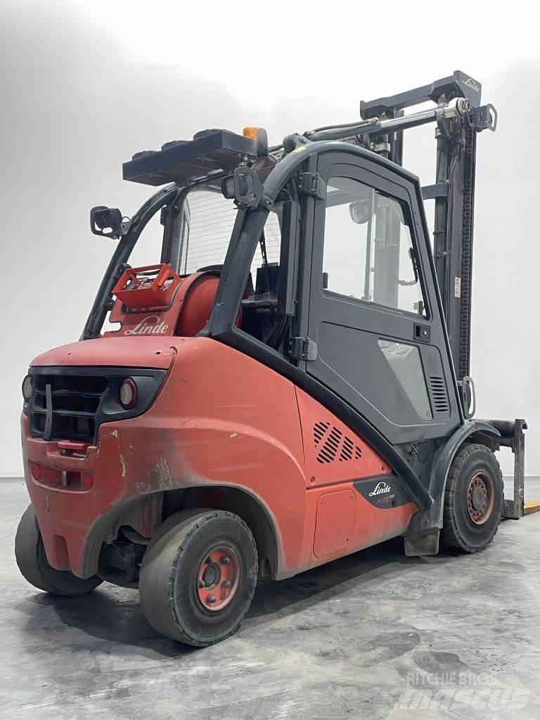 Linde H35T-02-393 شاحنات LPG