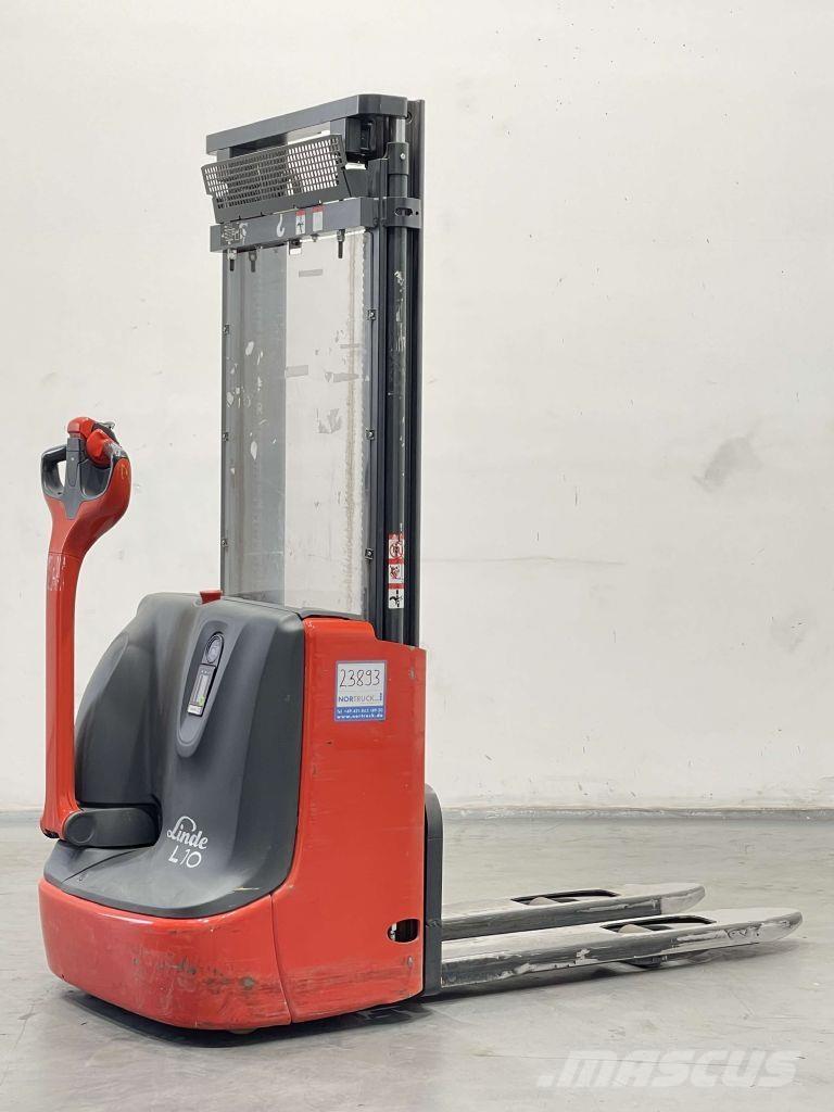 Linde L10-1172 معدات التكديس الجوالة