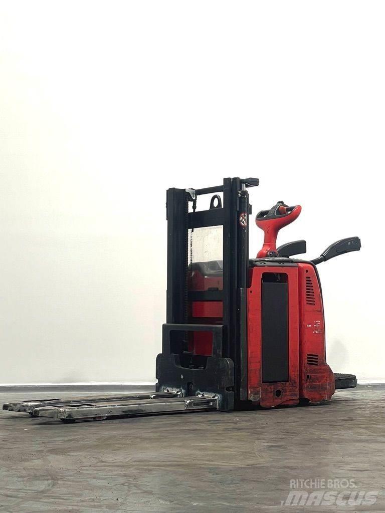 Linde L12LHPAP-133 معدات التكديس الجوالة
