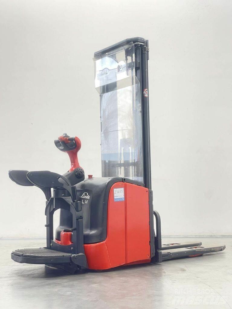 Linde L14AP-372 معدات التكديس الجوالة