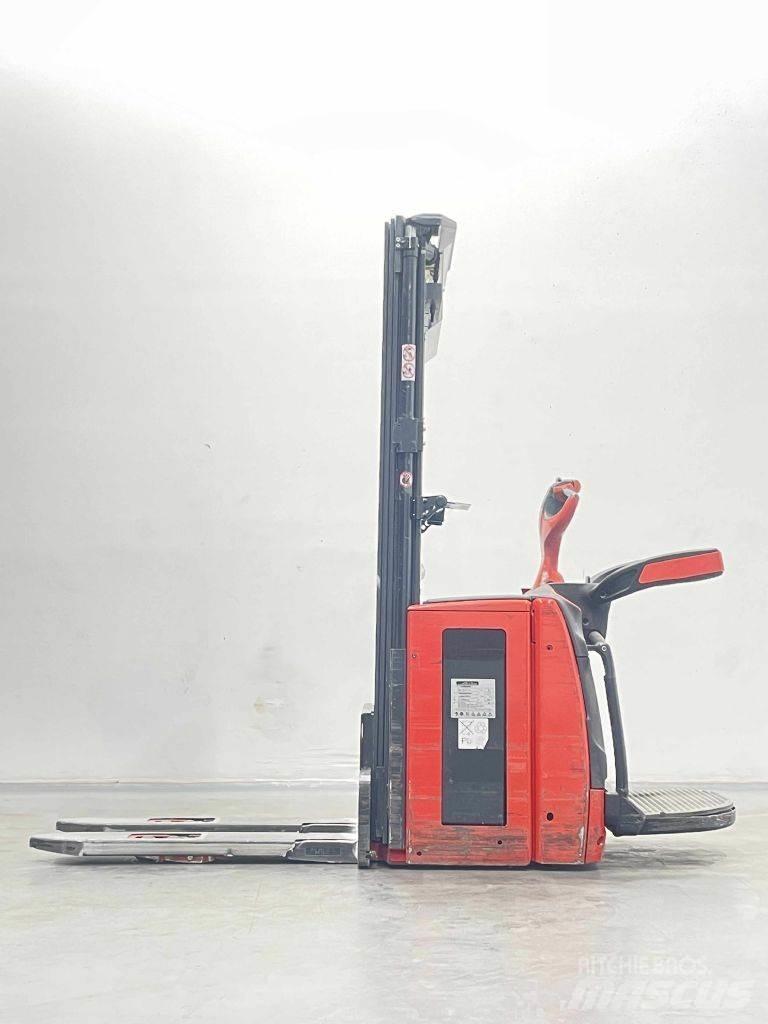 Linde L16AP-1173 معدات التكديس الجوالة