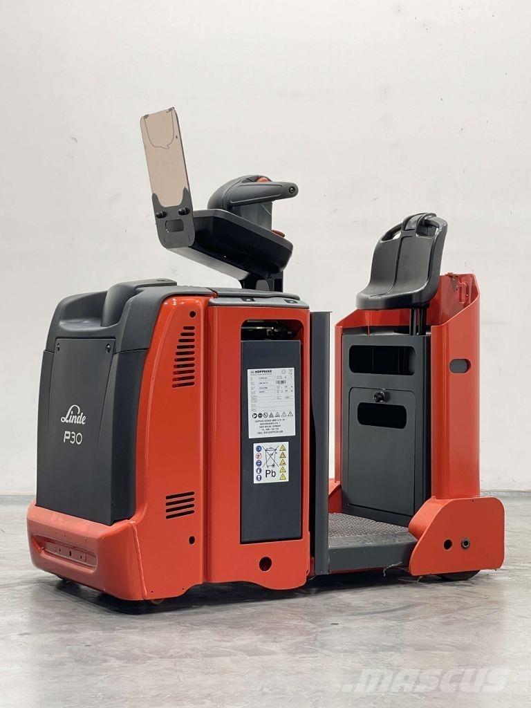 Linde P30C-1190 شاحنة قاطرة